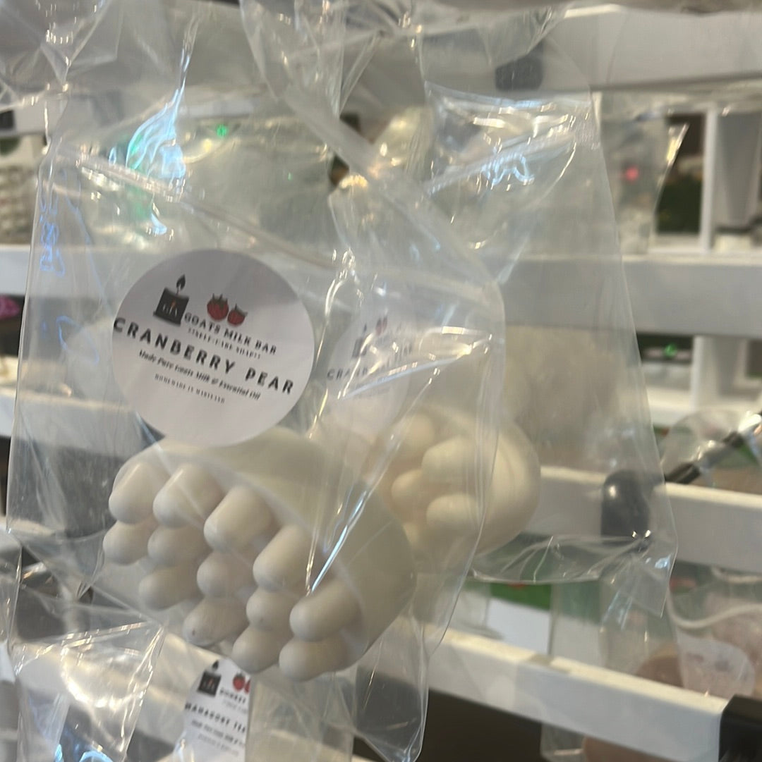 ** Cranberry Pear ** (Donkey Milk Massage Body Bar)