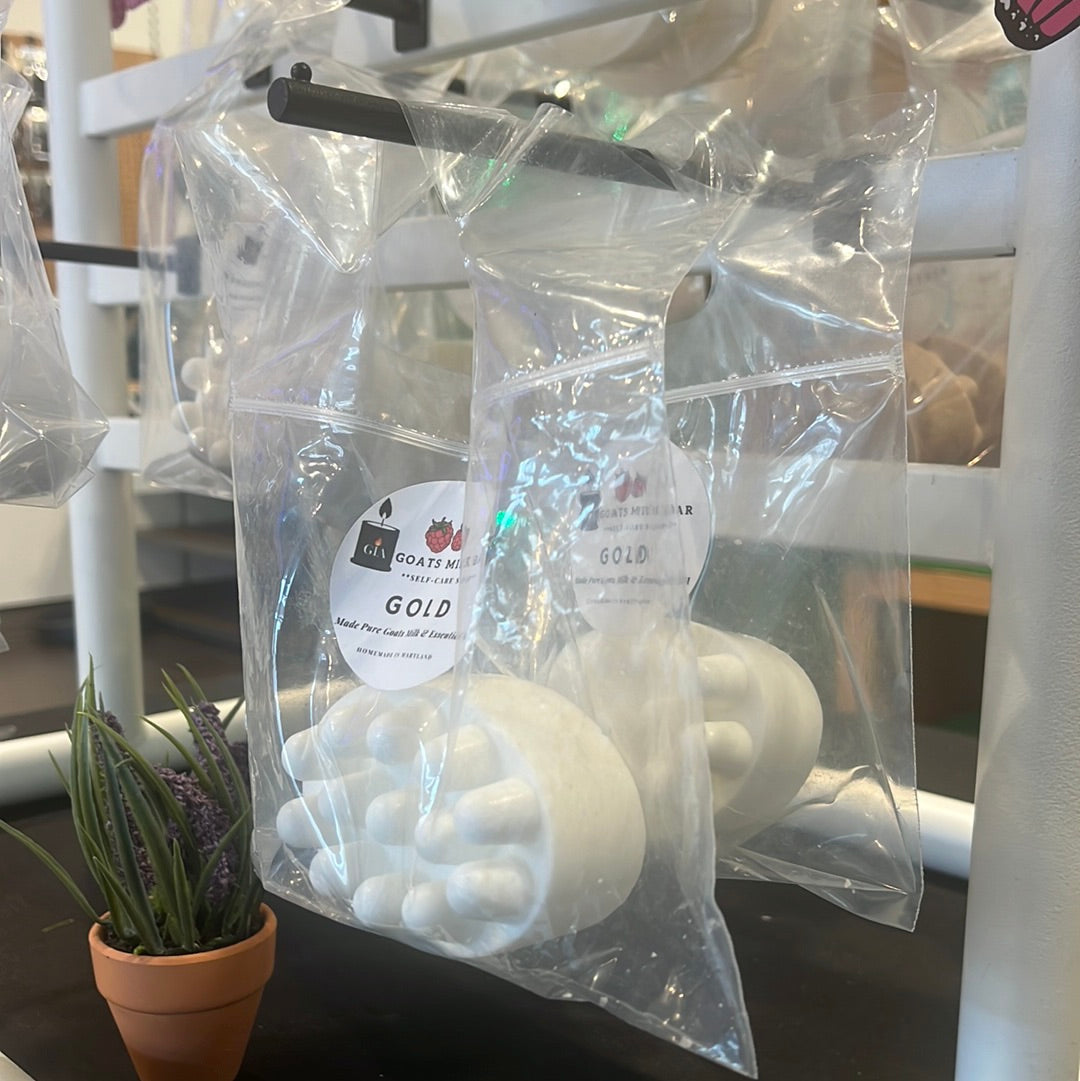 ** Rich Uncle Vibes ** ( Donkey Milk Massage Body Bar)