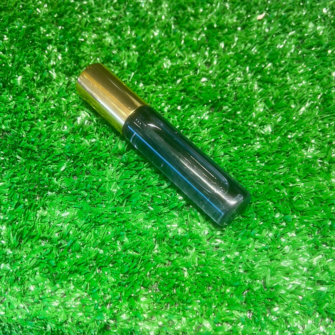 *New* (Black) 2-N-1 body oil